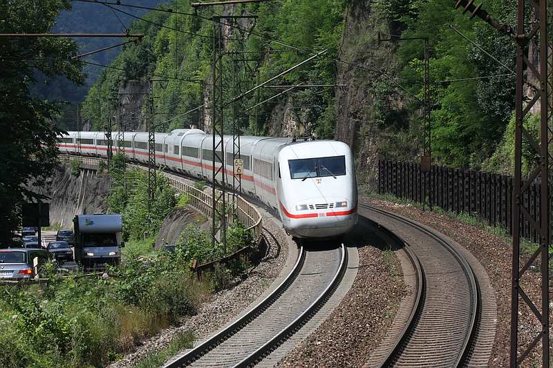 ICE 1 auf der Geislinger Steige